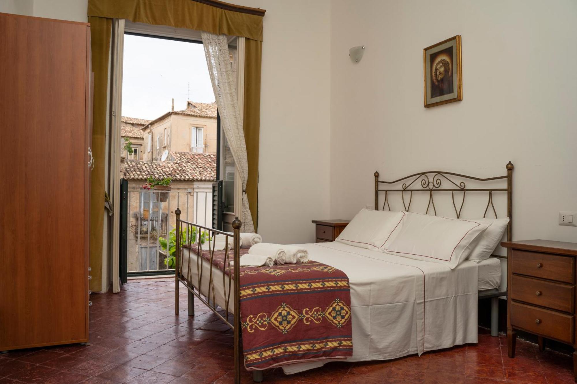Apartamento Il Marchese Del Grillo Tropea Habitación foto