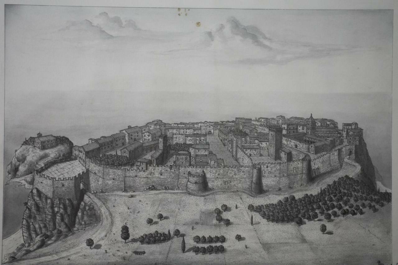 Apartamento Il Marchese Del Grillo Tropea Exterior foto